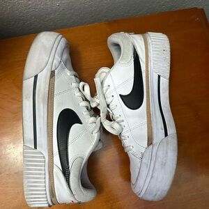 Women’s Nikes
